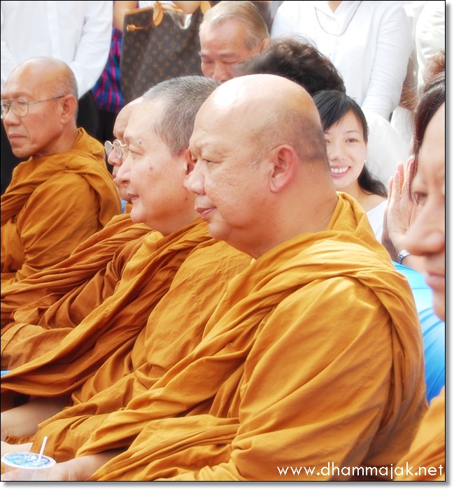 .ปราโมทย์022.jpg