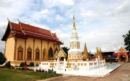 พระธาตุนครพนม 4.jpg