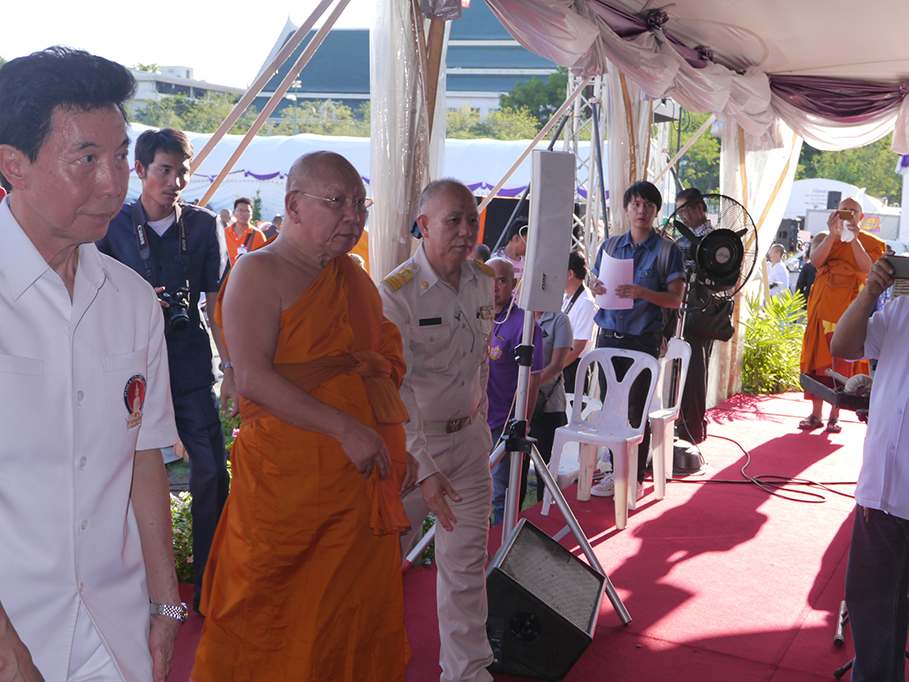 พิธีปิดงานวันวิสาขบูชาวันสำคัญโลก และวันอัฏฐมีบูชา.jpg