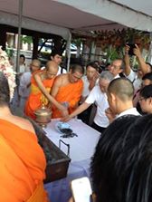 หลวงพ่อภาวนา3.jpg