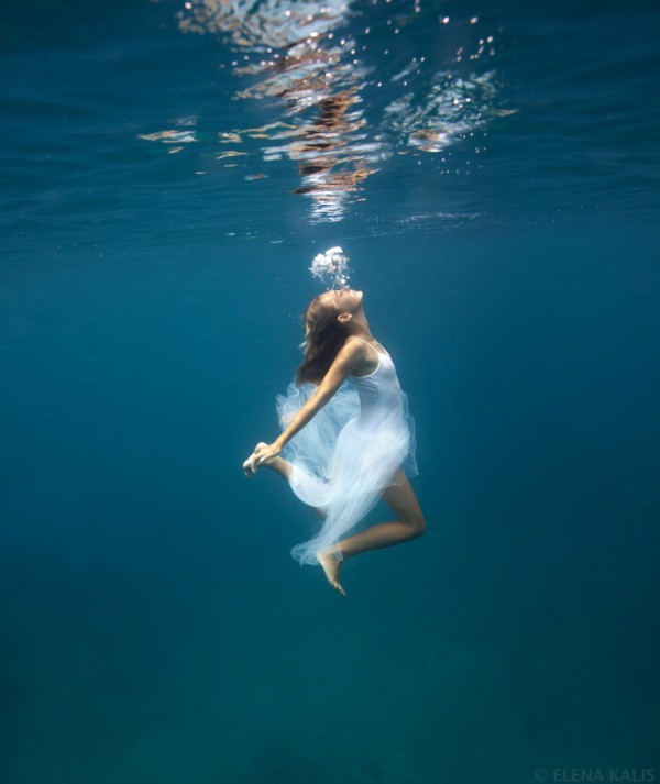 21-girl-underwater-photography.jpg