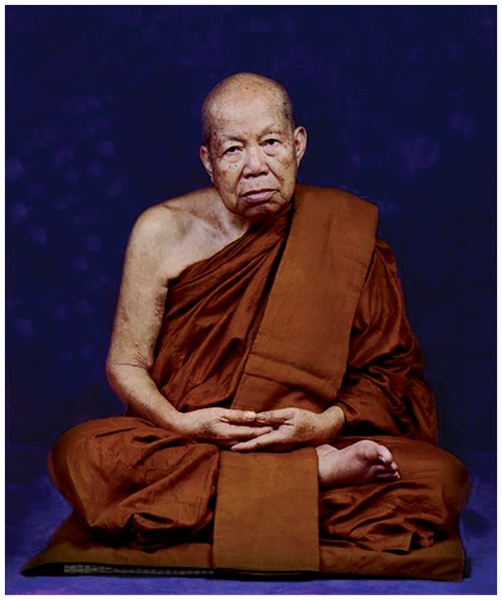 หลวงปู่เหรียญ วรลาโภ2.jpg